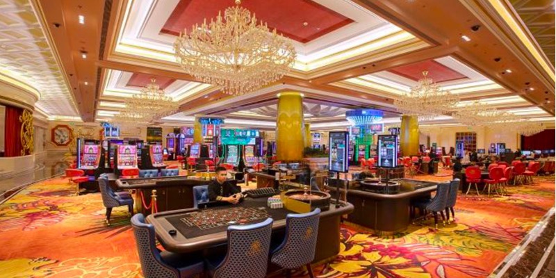 Casino Hạ Long trang bị nhiều máy và thiết bị chơi game